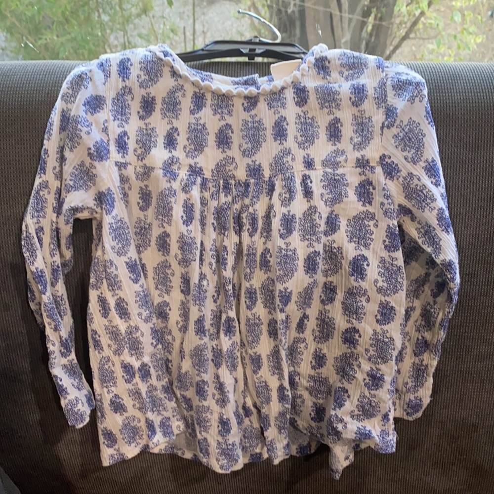 Beet world little girls top.